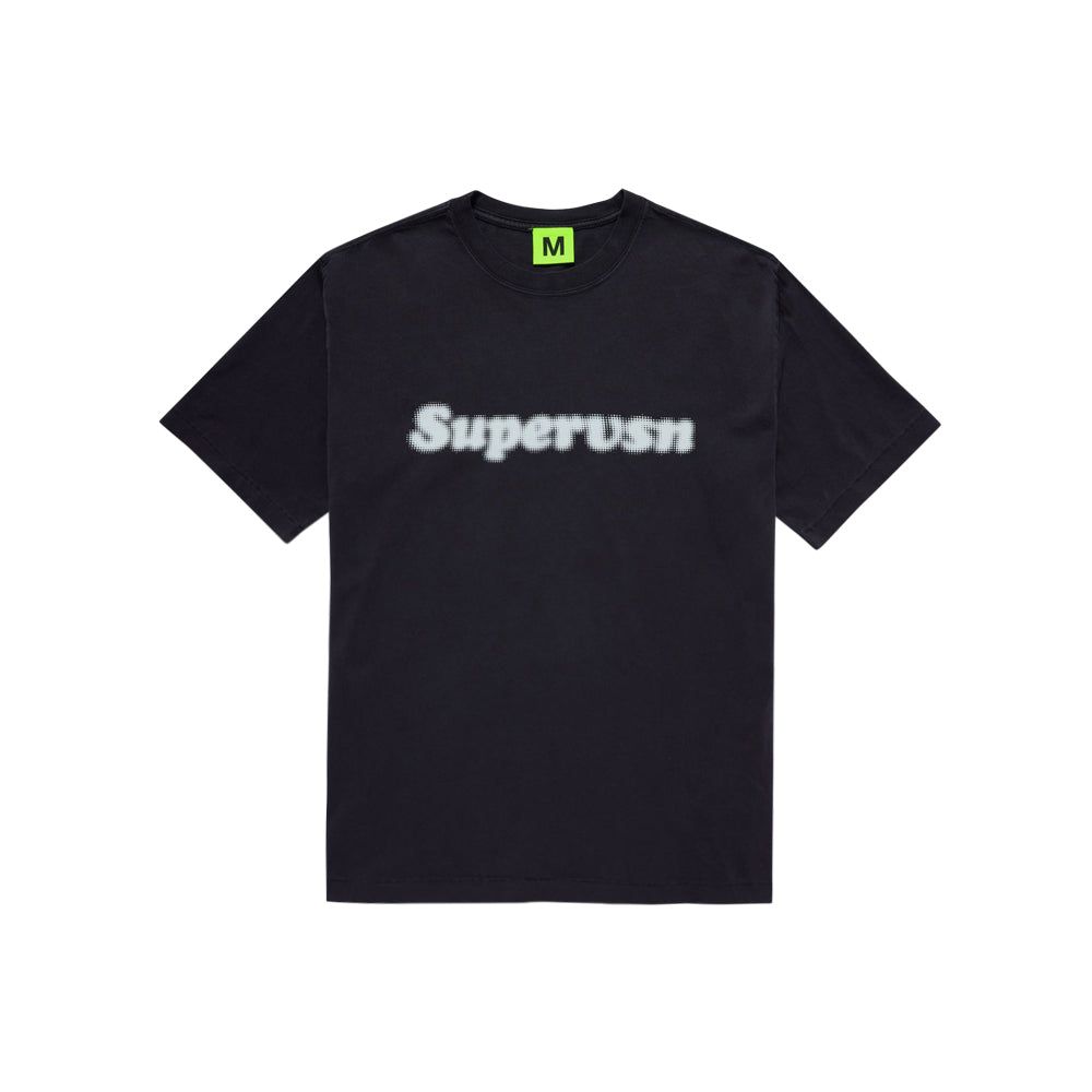 قميص Supervsn بشعار مموه (أسود عتيق)