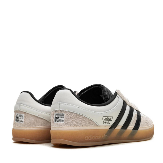 Bad Bunny Gazelle Indoor (Benito)