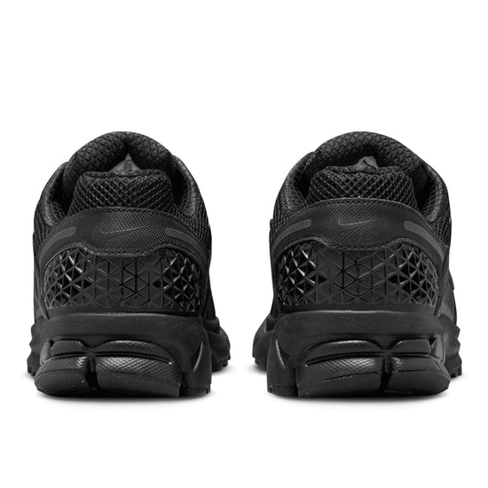 Zoom Vomero 5 (Black/Black)