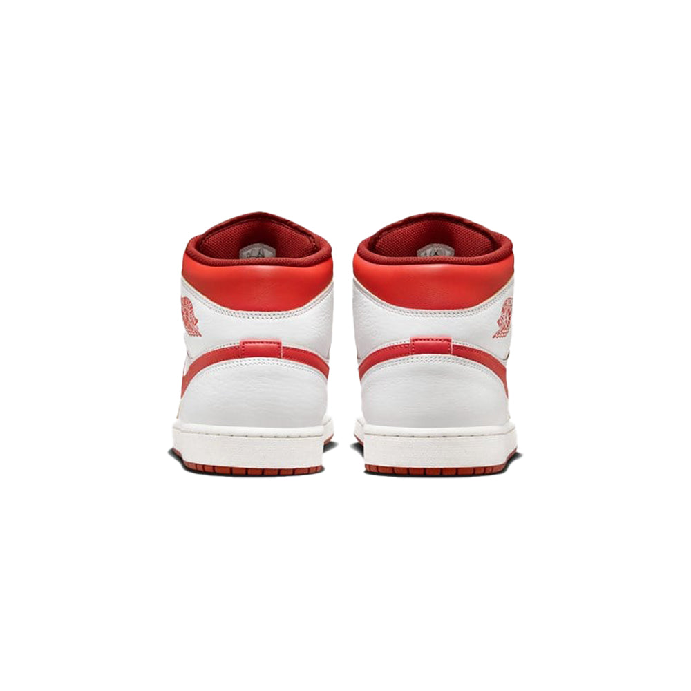 Air Jordan 1 Mid (Dune Red)