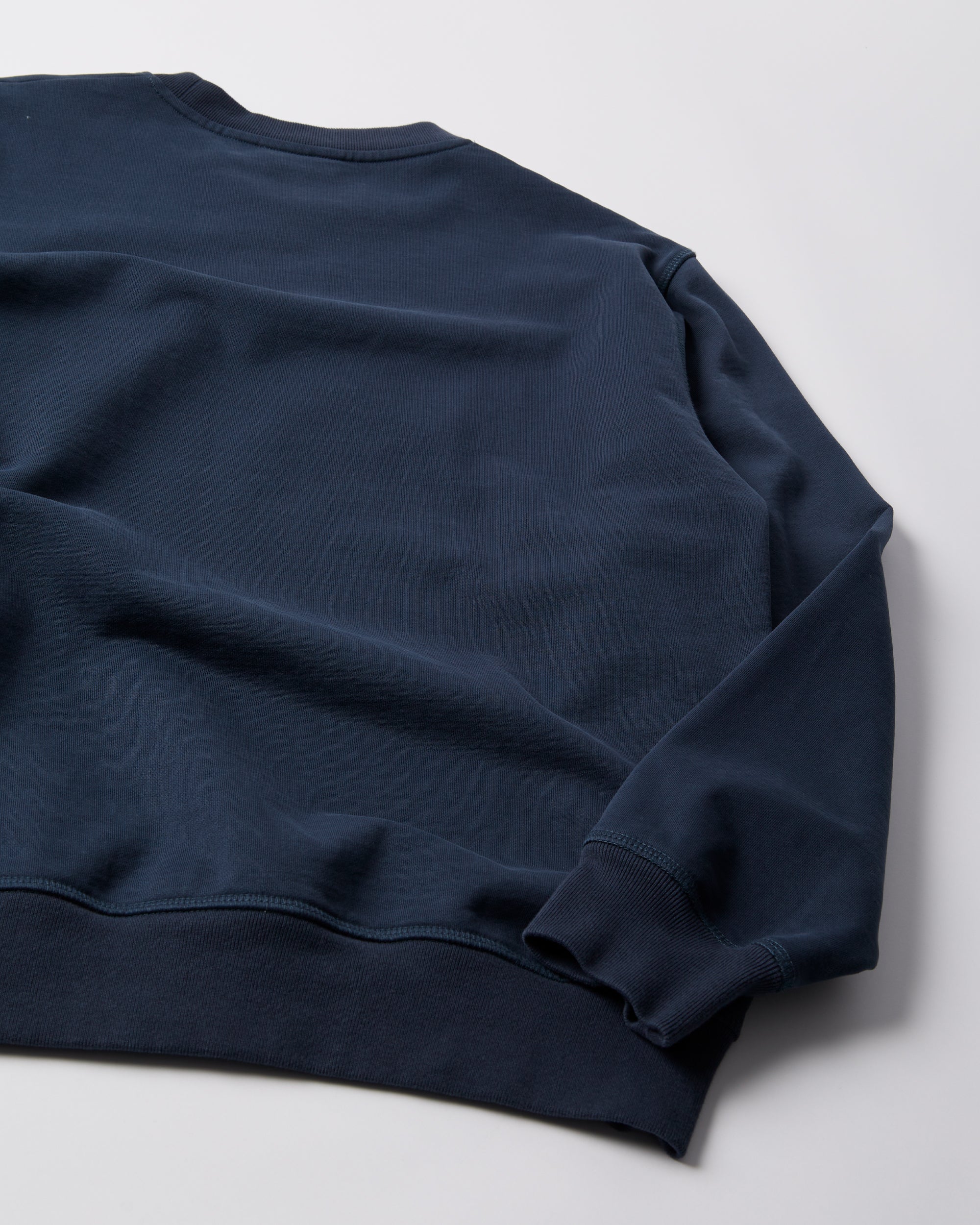 Water Wave Logo Crew Neck Sweatshirt (Navy Blue)