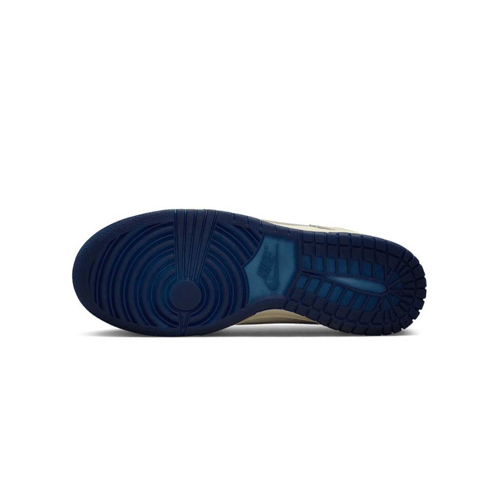 Women's Nike Dunk Low \"Soft Pearl\"