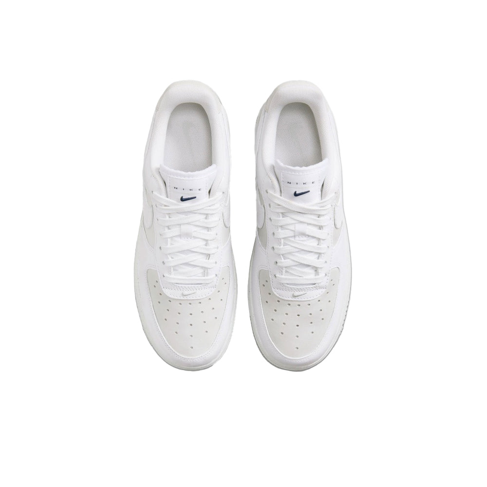 Women's Air Force 1 07 (White/Light Smoke Grey)