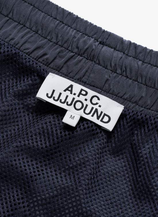 JJJJound x APC عطلة نهاية الأسبوع القصيرة (كحلي داكن)