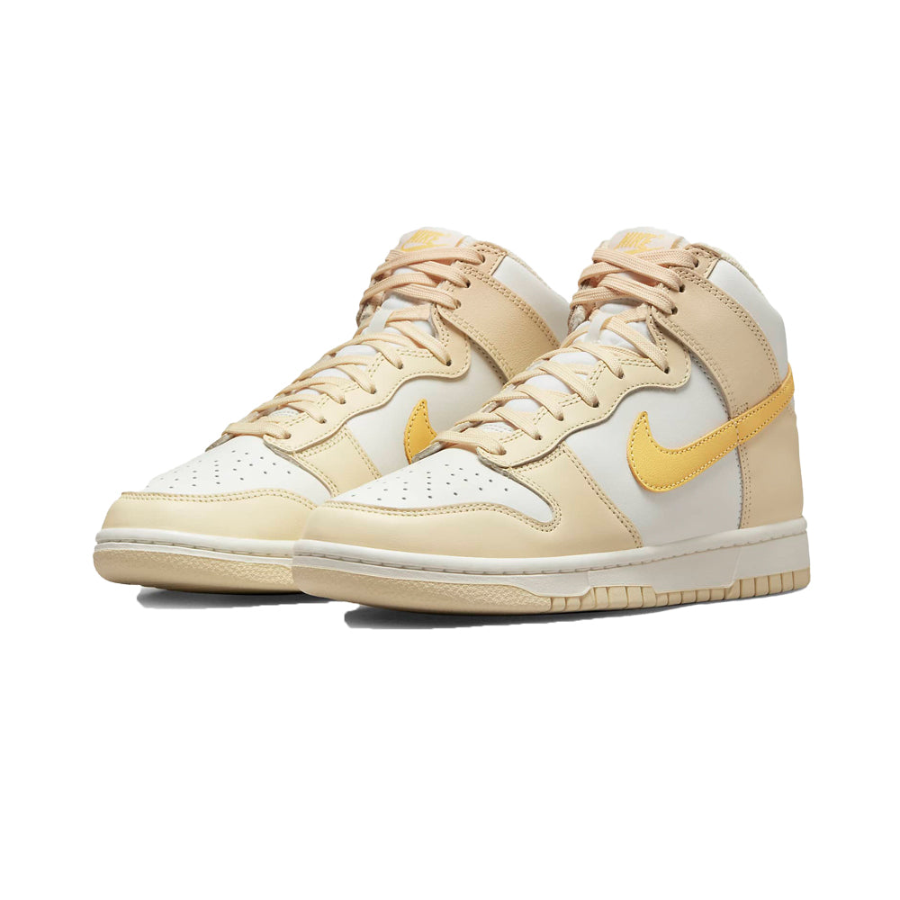 Women's Dunk High (Pale Vanilla)