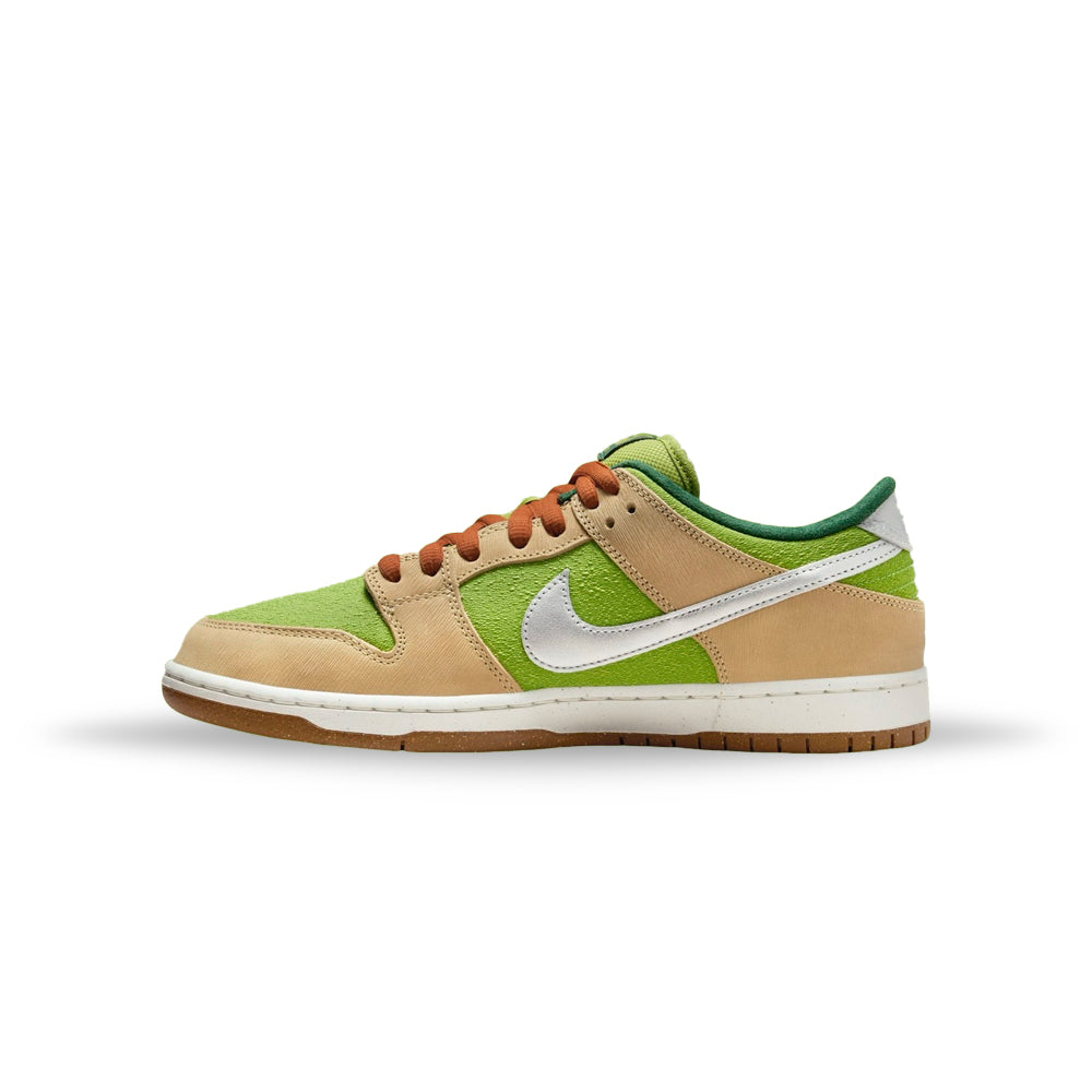 Nike SB Dunk Low (Escargot)