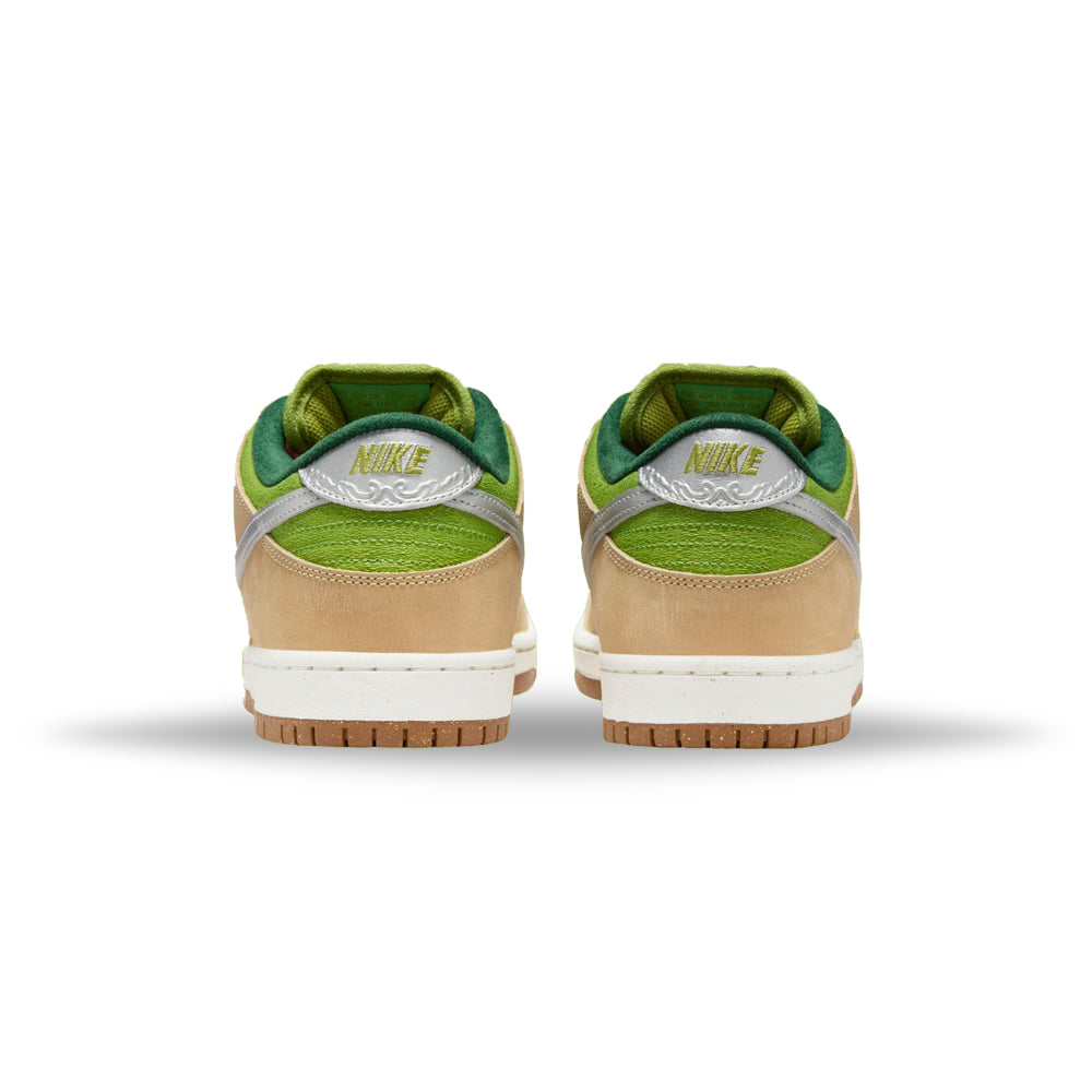 Nike SB Dunk Low (Escargot)