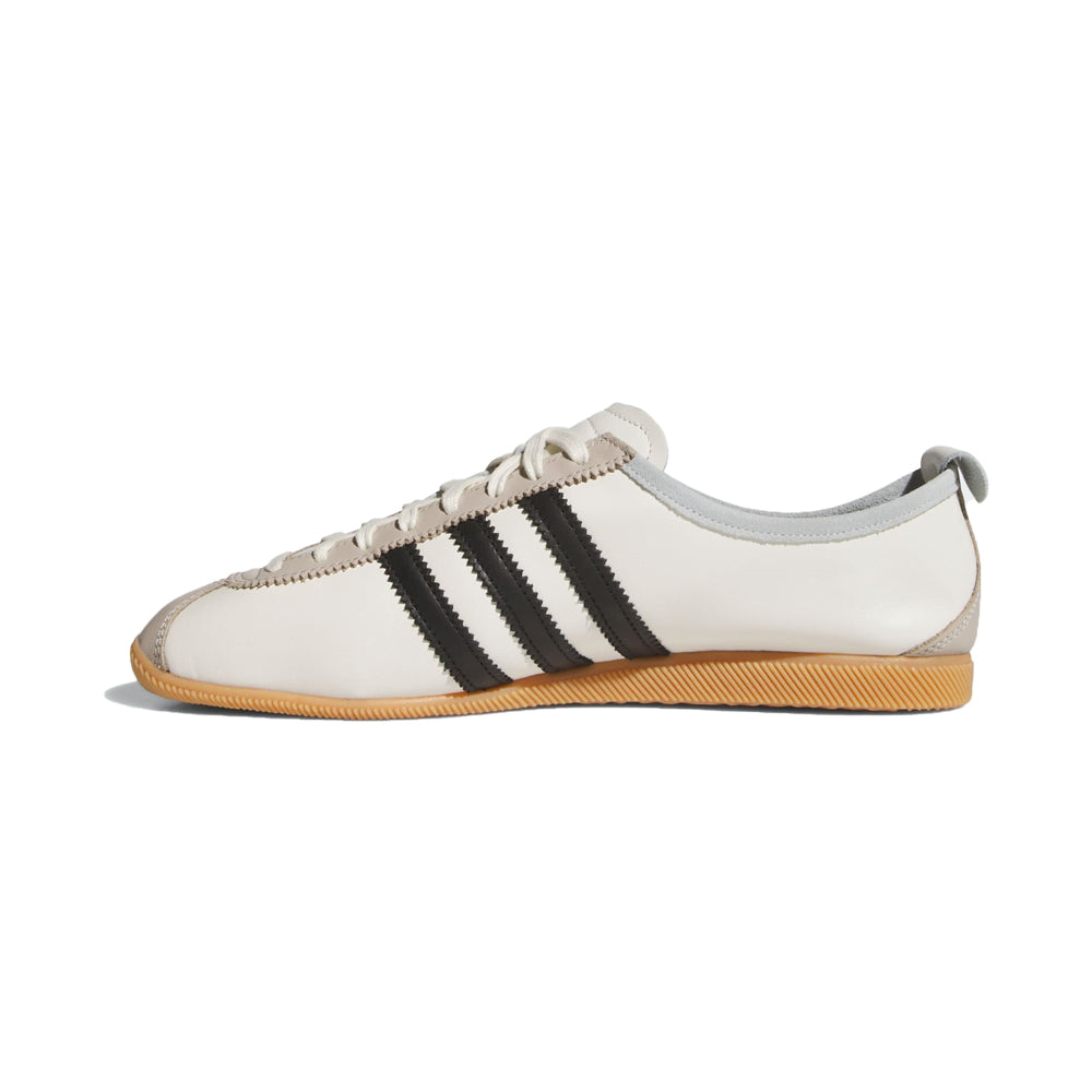 Japan - Off White/Core Black/Wonder Beige