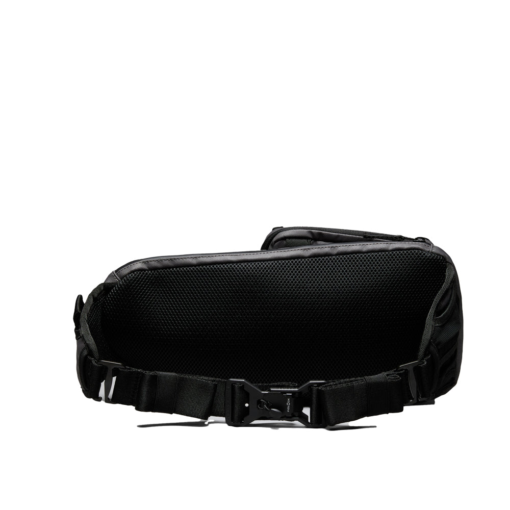Latitude Flex Belt Bag - Granite Gray