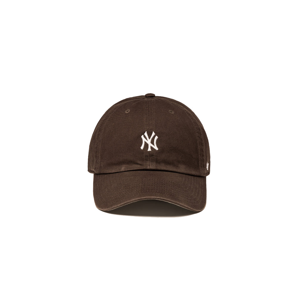 MLB New York Yankees Base Runner Clean Up Cap - Brown