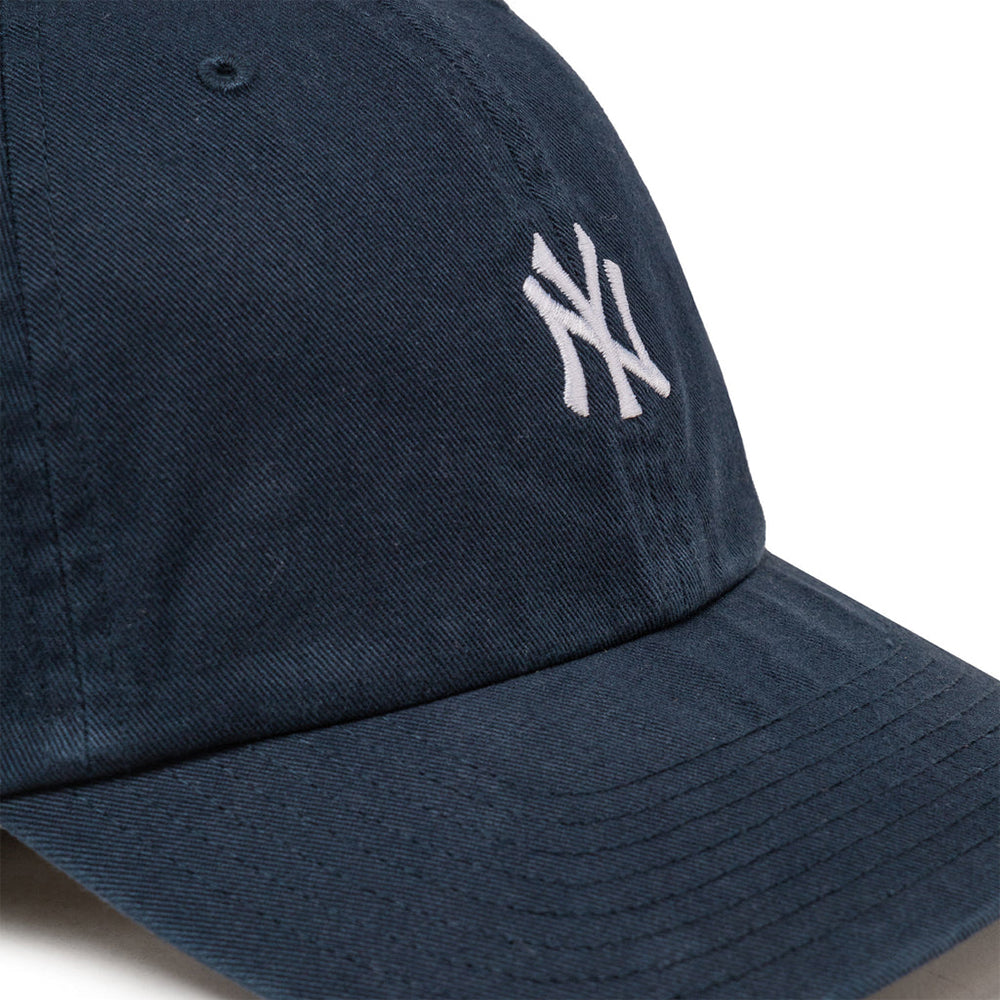 MLB New York Yankees Base Runner Clean Up Cap - Navy