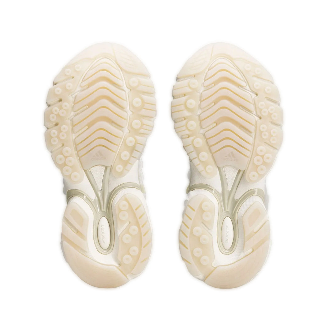 Pharrell Williams x VIRGINIA Adistar Jellyfish "Triple White"