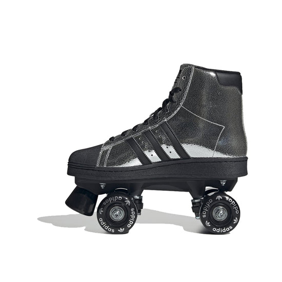 Superstar 82 Skate Women (Silver Metallic/Core Black/Cloud White)