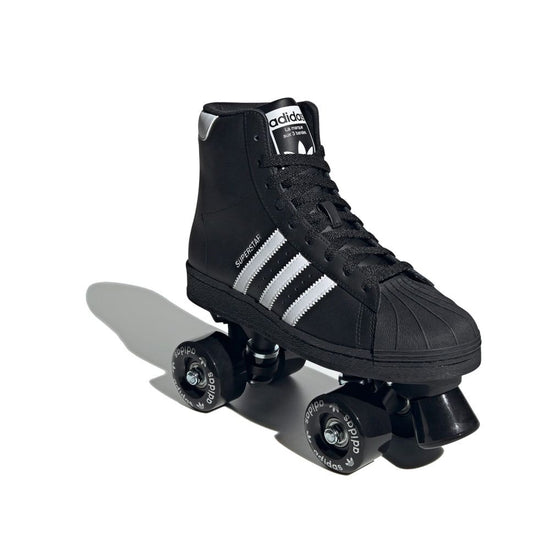 Superstar 82 Skate Women (Core Black/Cloud White/Silver Metallic)