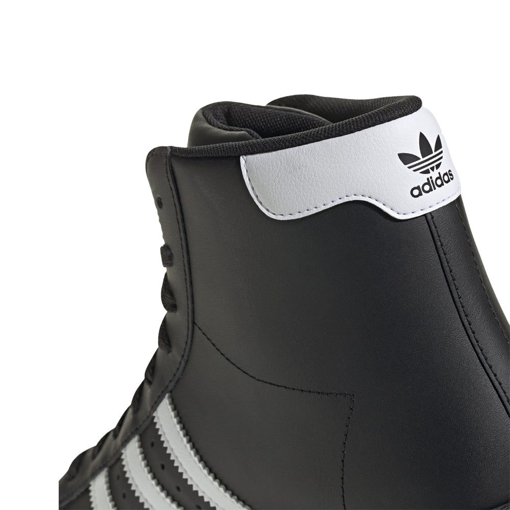 Superstar 82 Skate Women (Core Black/Cloud White/Silver Metallic)