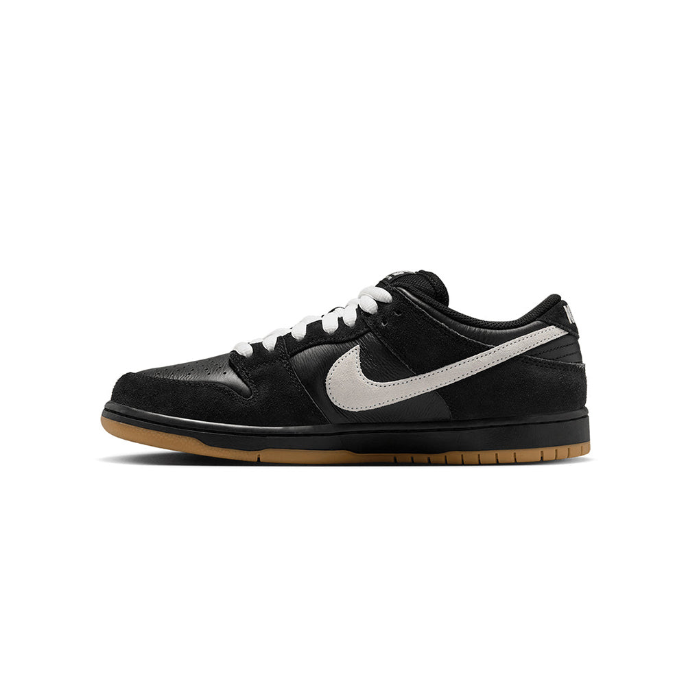 Nike SB Dunk Low Pro (Black White/Black/Gum)