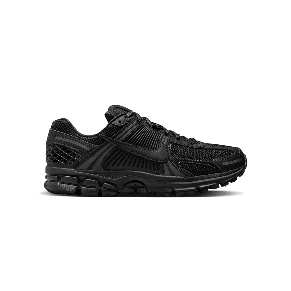 Zoom Vomero 5 (Black/Black)