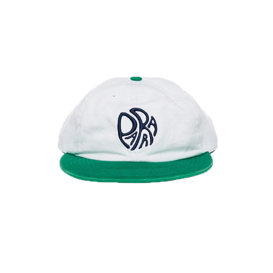 قبعة دائرية بشعار 6 ألواح (أبيض/أخضر)