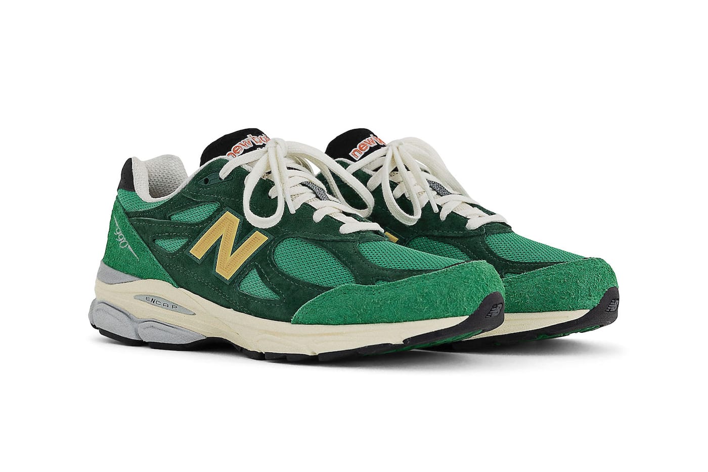 New balance 990 hypebeast clearance